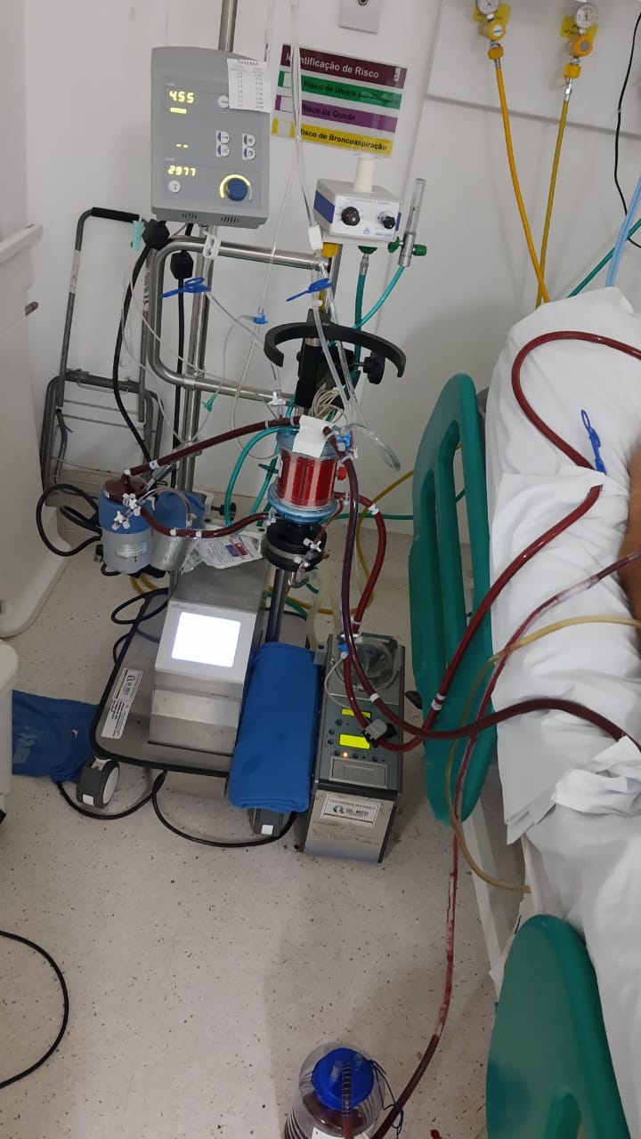 Ecmo 9